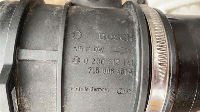 Датчик расхода воздуха 7L5906461A PORSCHE