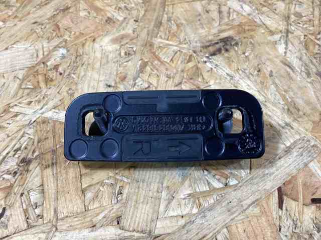 7N0843842A PORSCHE купить в Павлоград