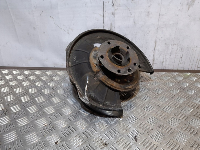 Защита тормозного диска заднего, правая 7P0609404E PORSCHE
