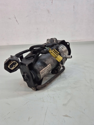 7P0614215B PORSCHE Насос вакуумный купить в Ужгород
