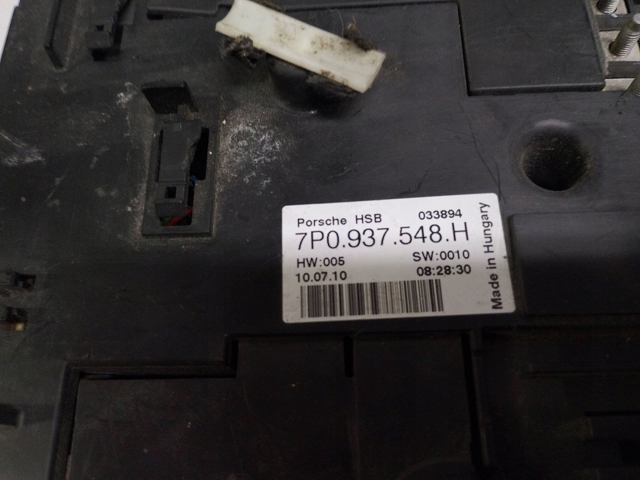 Монтажный блок предохранителей 7P0937548H PORSCHE