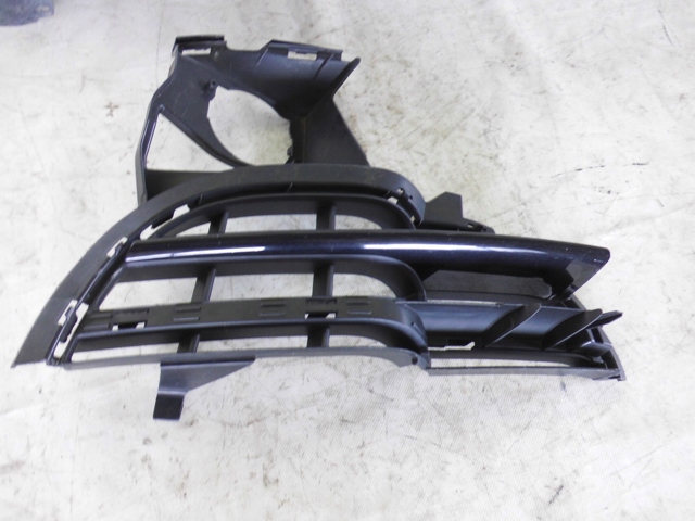7P5807681B PORSCHE купить в Кривой Рог