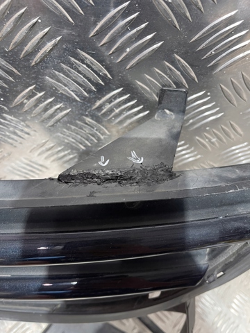 7P5807681B PORSCHE купить в Хмельницкий