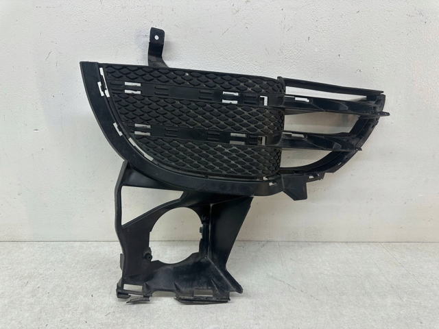 7P5807682 PORSCHE купить в Львов