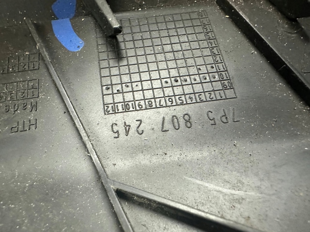 PORSCHE 7P5807682B в наличии Ужгород
