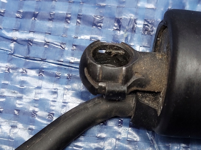 PORSCHE 7P5827851J Амортизатор багажника в наличии Чернигов