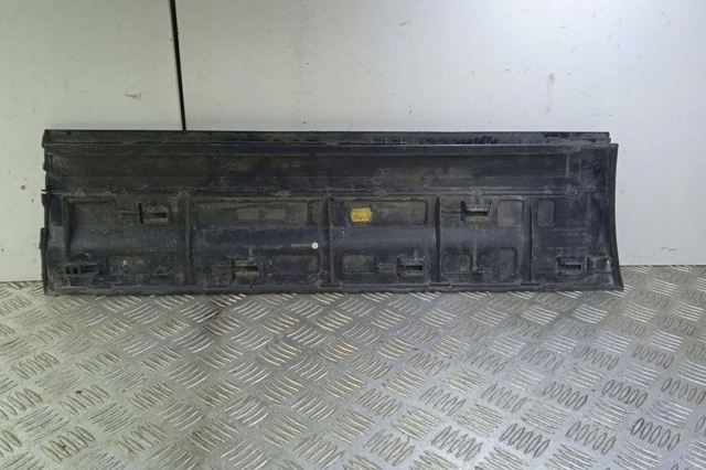 7P5837787G PORSCHE Молдинг двери задней левой нижний купить в Киев
