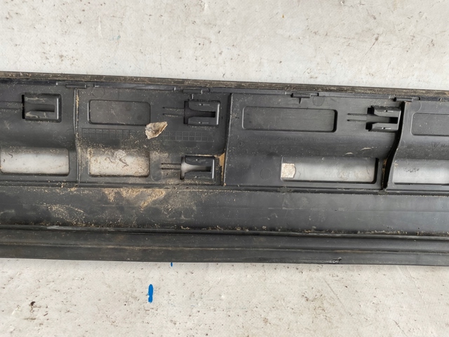 PORSCHE 7P5837788S в наличии Кривой Рог