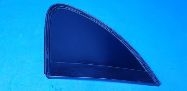7P5845297 PORSCHE купить в Каменское