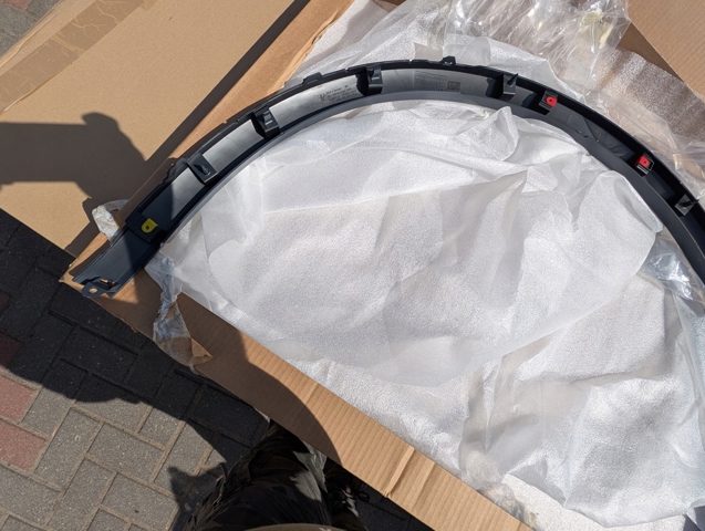 7P5853728G PORSCHE купить в Черновцы