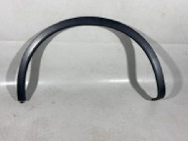 7P5853827D PORSCHE купить в Черкассы