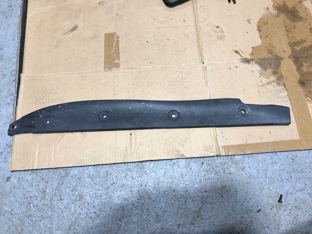 7P5854778 PORSCHE купить в Украина
