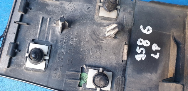 Молдинг крыла переднего левого 7P5854959 PORSCHE