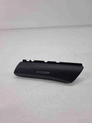 7P5857951 PORSCHE купить в Черновцы