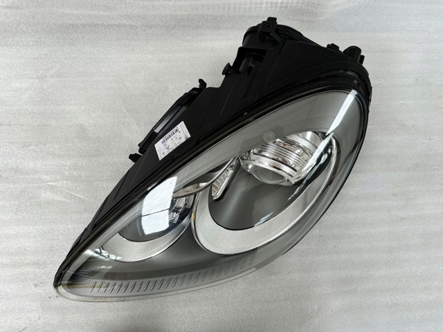 7P5941031BA PORSCHE Левая фара купить в Винница