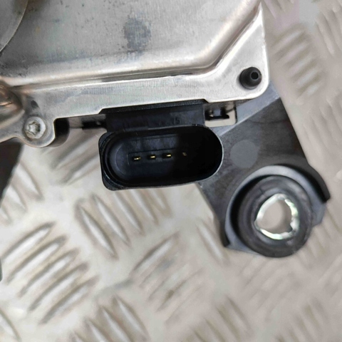7P5955711 PORSCHE Моторчик заднего дворника купить в Николаев