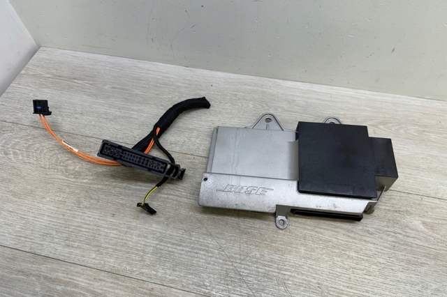 PORSCHE 7PP035223P в наличии Львов