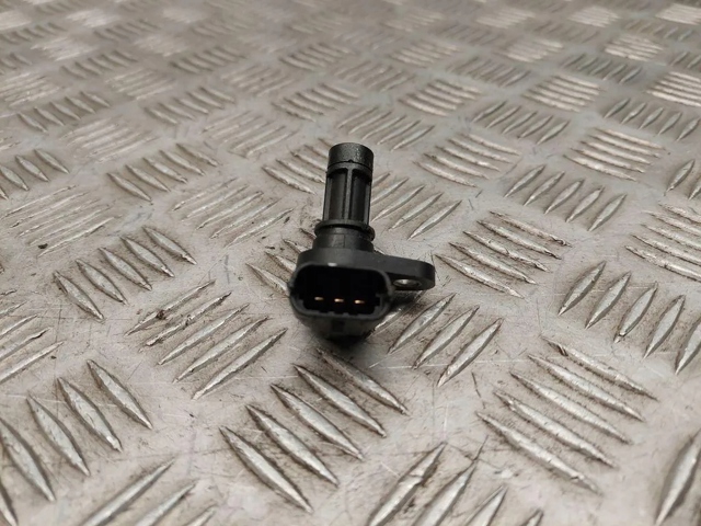 7PP905381B PORSCHE Датчик коленвала купить в Чернигов