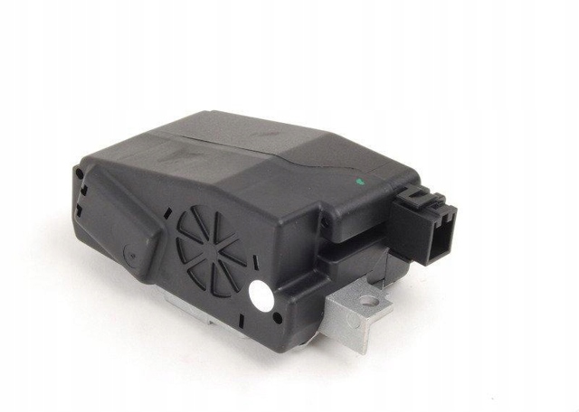 PORSCHE 7PP905852C в наличии Кривой Рог