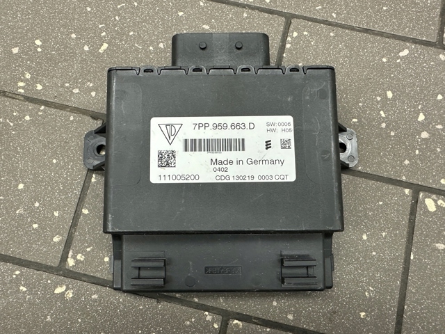 PORSCHE 7PP959663D в наличии Львов