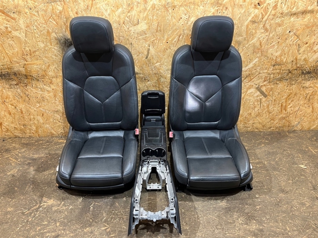 7PP959760F PORSCHE купить в Тернополь
