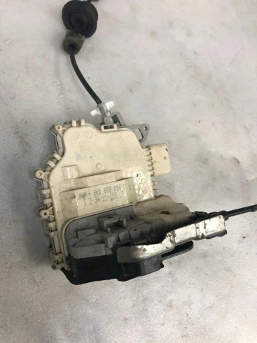 PORSCHE 8K0839016C Замок двери задней правой в наличии Полтава