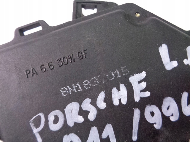 8N1837015 PORSCHE Замок водительской двери купить в Одесса