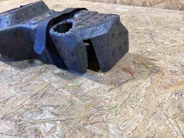 8R0012111C PORSCHE купить в Каменское