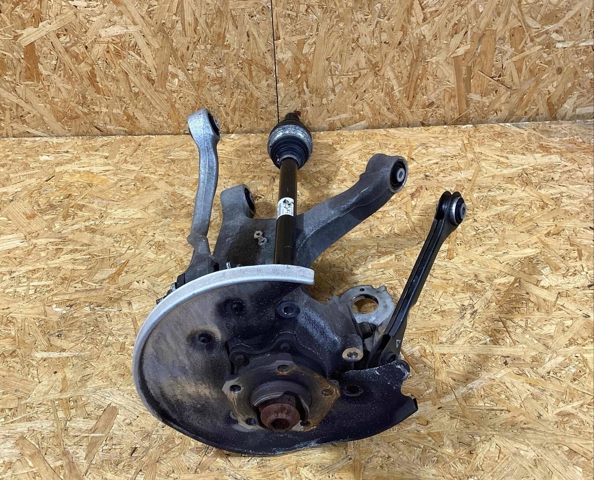 Кулак поворотный правый 8R0505436C PORSCHE