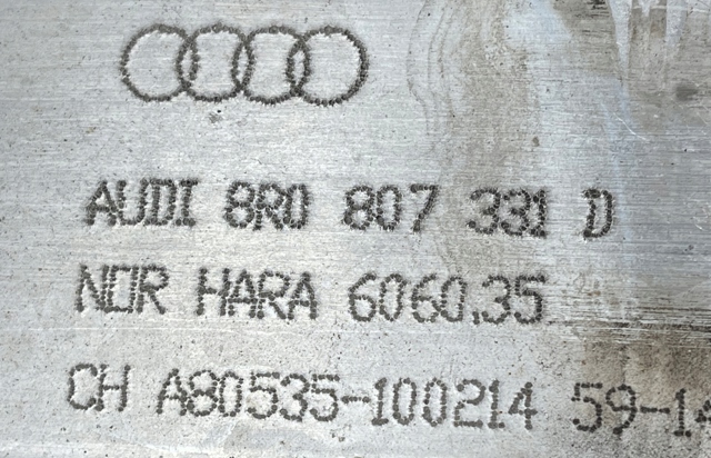 8R0807313E Усилитель заднего бампера купить Ирпень