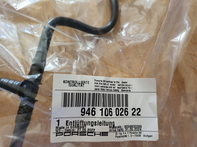 PORSCHE 94610602622 Шланг (патрубок) системы охлаждения в наличии Ирпень