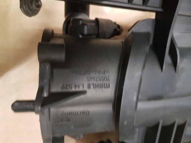 PORSCHE 94611001664 Впускной коллектор в наличии Чернигов
