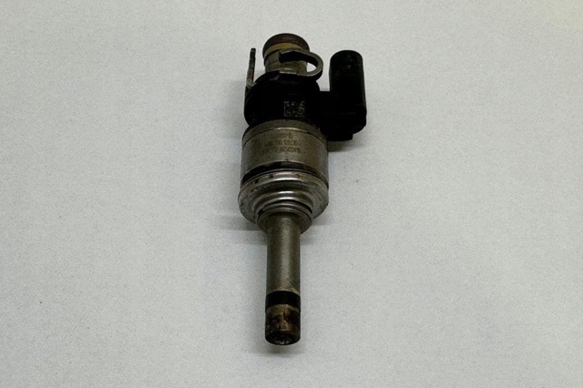 PORSCHE 94611012830 Форсунка впрыска топлива в наличии Днепр