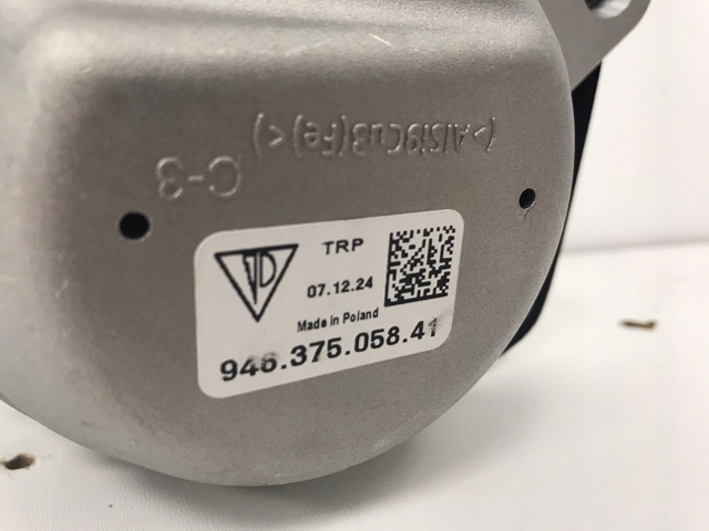 PORSCHE 94637505841 Правая подушка двигателя в наличии Каменское