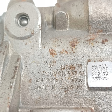 Насос топливный высокого давления 94811031523 PORSCHE