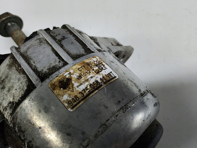 PORSCHE 94837505811 Правая подушка двигателя в наличии Каменское