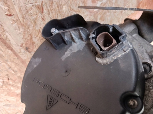 94860301502 PORSCHE Генератор купить в Кривой Рог