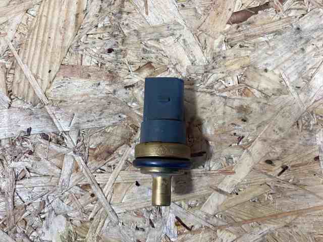 PORSCHE 95510612501 Датчик температуры охлаждающей жидкости в наличии Кривой Рог