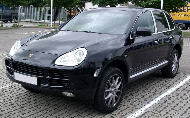 Фара противотуманная, левая 95563116101 PORSCHE