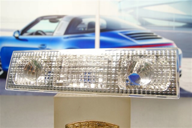 PORSCHE 95563205100 в наличии Украина