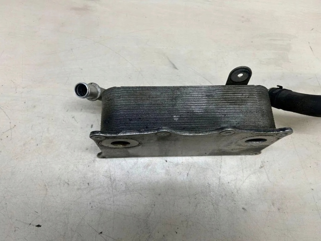 PORSCHE 95810727100 Радиатор масляный (холодильник), под фильтром в наличии Львов