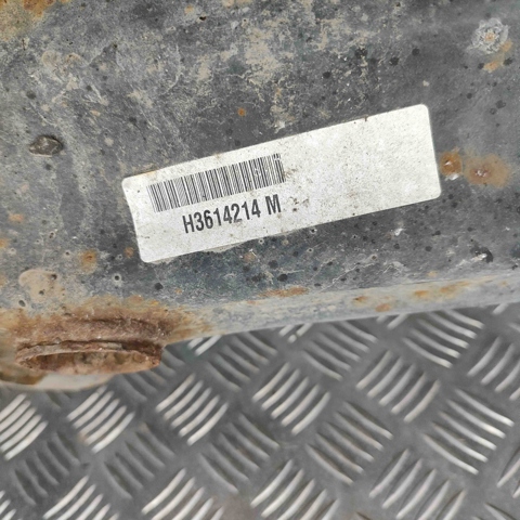 PORSCHE 95833103100 Балка задней подвески (подрамник) в наличии Львов