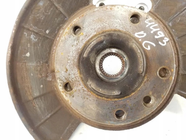 95833161210 PORSCHE Цапфа (поворотный кулак) задний правый купить в Тернополь