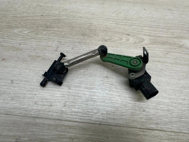 95834107500 PORSCHE Датчик уровня положения кузова передний купить в Черновцы