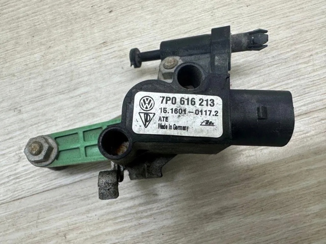 95834107500 PORSCHE Датчик положения кузова купить в Черновцы