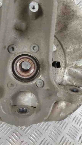PORSCHE 95834115501 Цапфа (поворотный кулак) передний левый в наличии Винница
