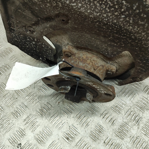 95834115600 PORSCHE Цапфа (поворотный кулак) передний правый купить в Чернигов