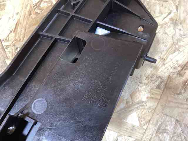 95850473100 PORSCHE Суппорт радиатора нижний купить в Ужгород