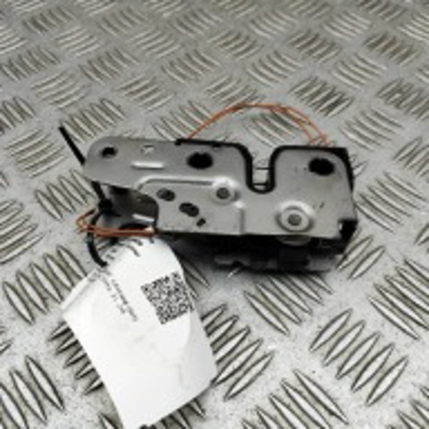 Запор капота (замок и привод замка капота) 95851150900 PORSCHE