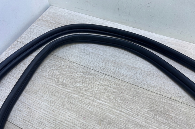 95851270501 PORSCHE купить в Харьков